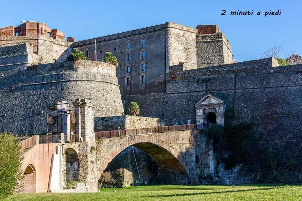 Villa Appuntamento Al Porto Savona Exterior foto